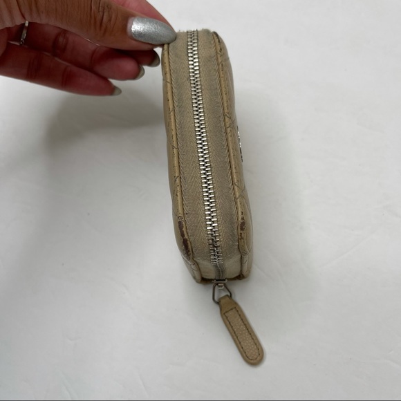 CHANEL Quilted Zip Around Coin Purse - Picture 7 of 16